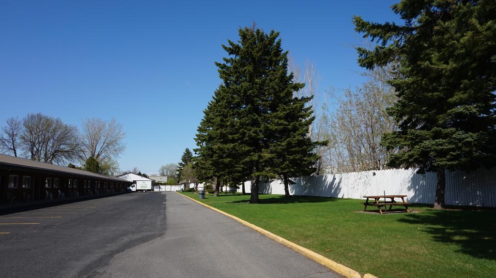 Motel R-100 Longueuil Zewnętrze zdjęcie