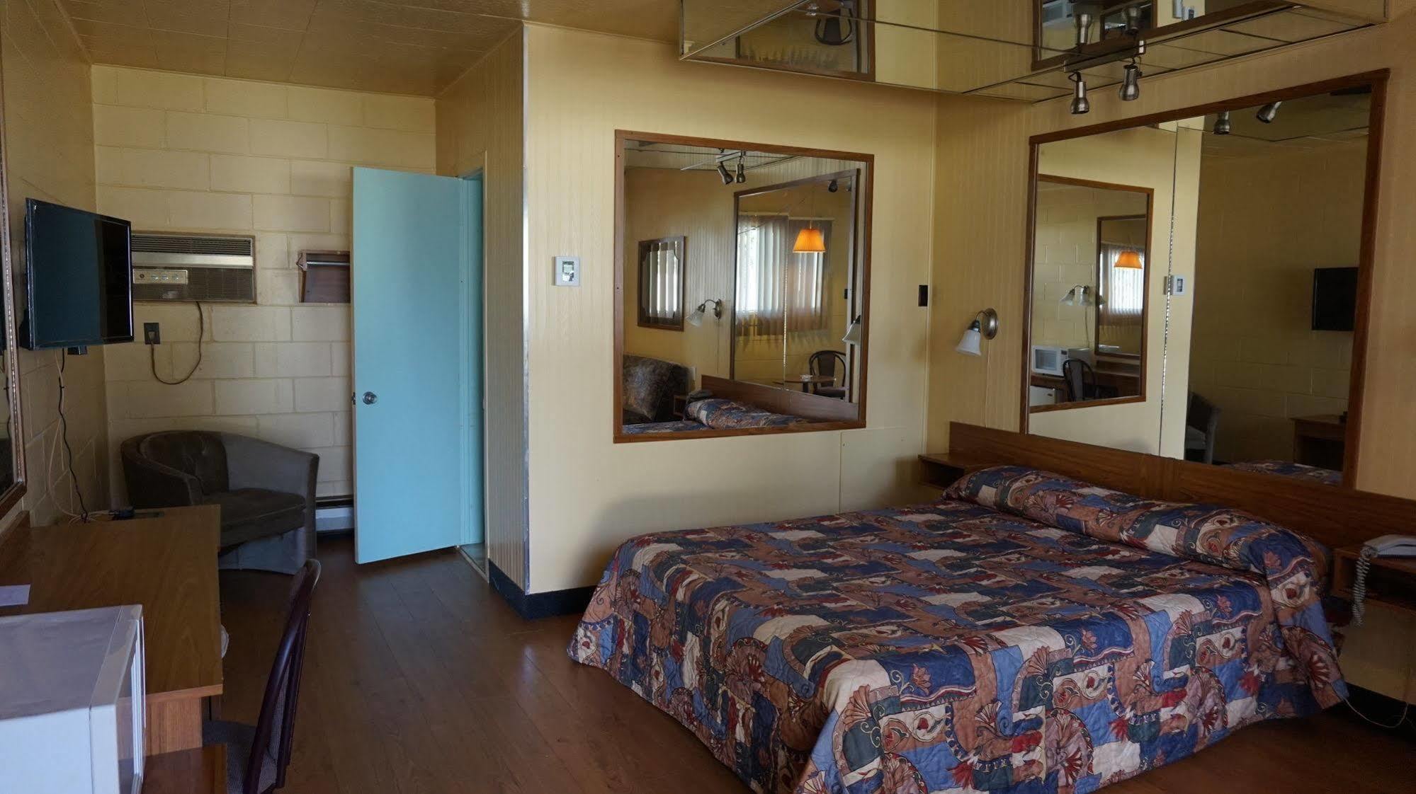 Motel R-100 Longueuil Zewnętrze zdjęcie