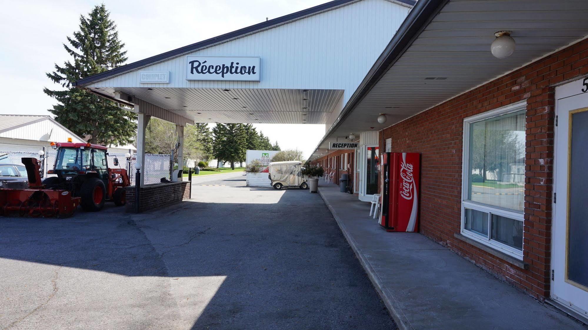 Motel R-100 Longueuil Zewnętrze zdjęcie