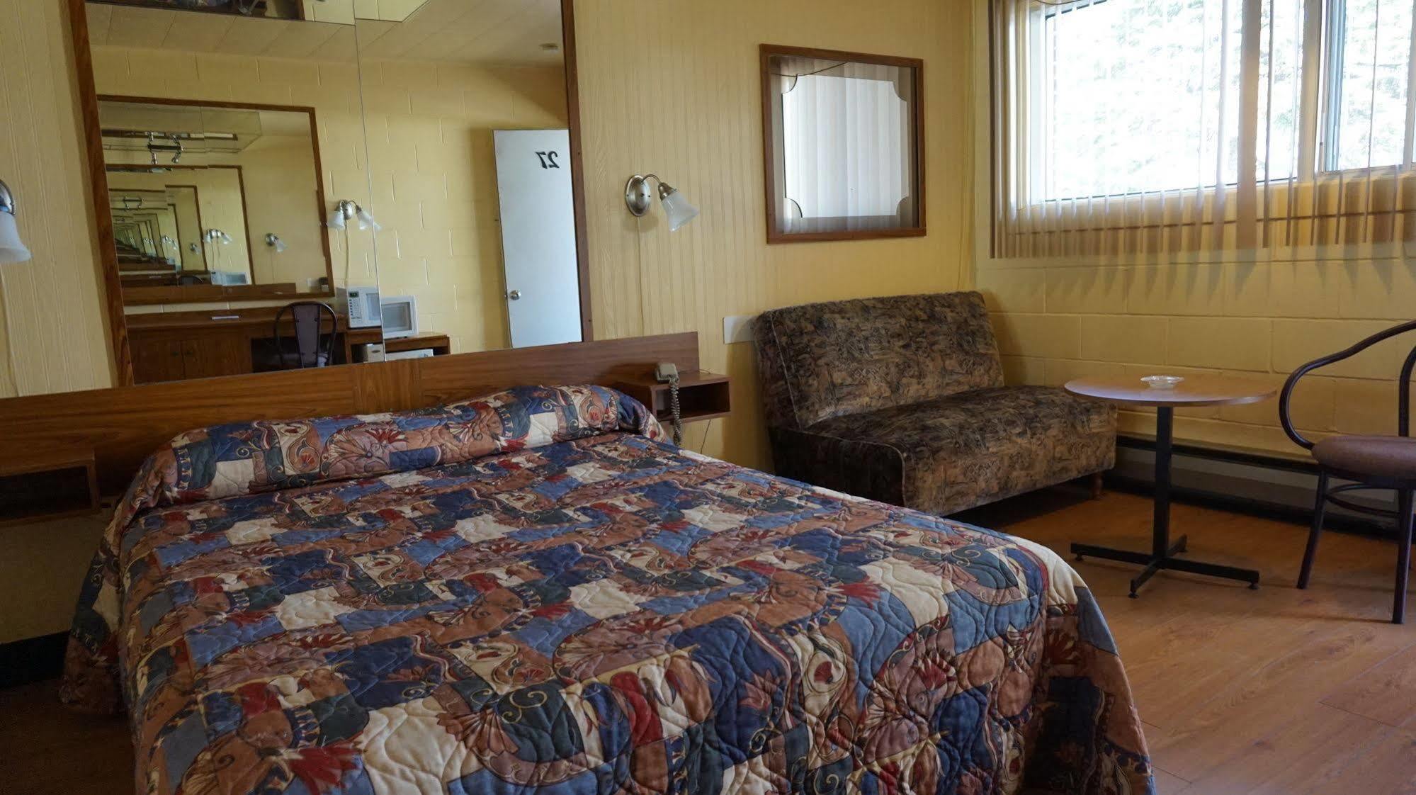Motel R-100 Longueuil Zewnętrze zdjęcie