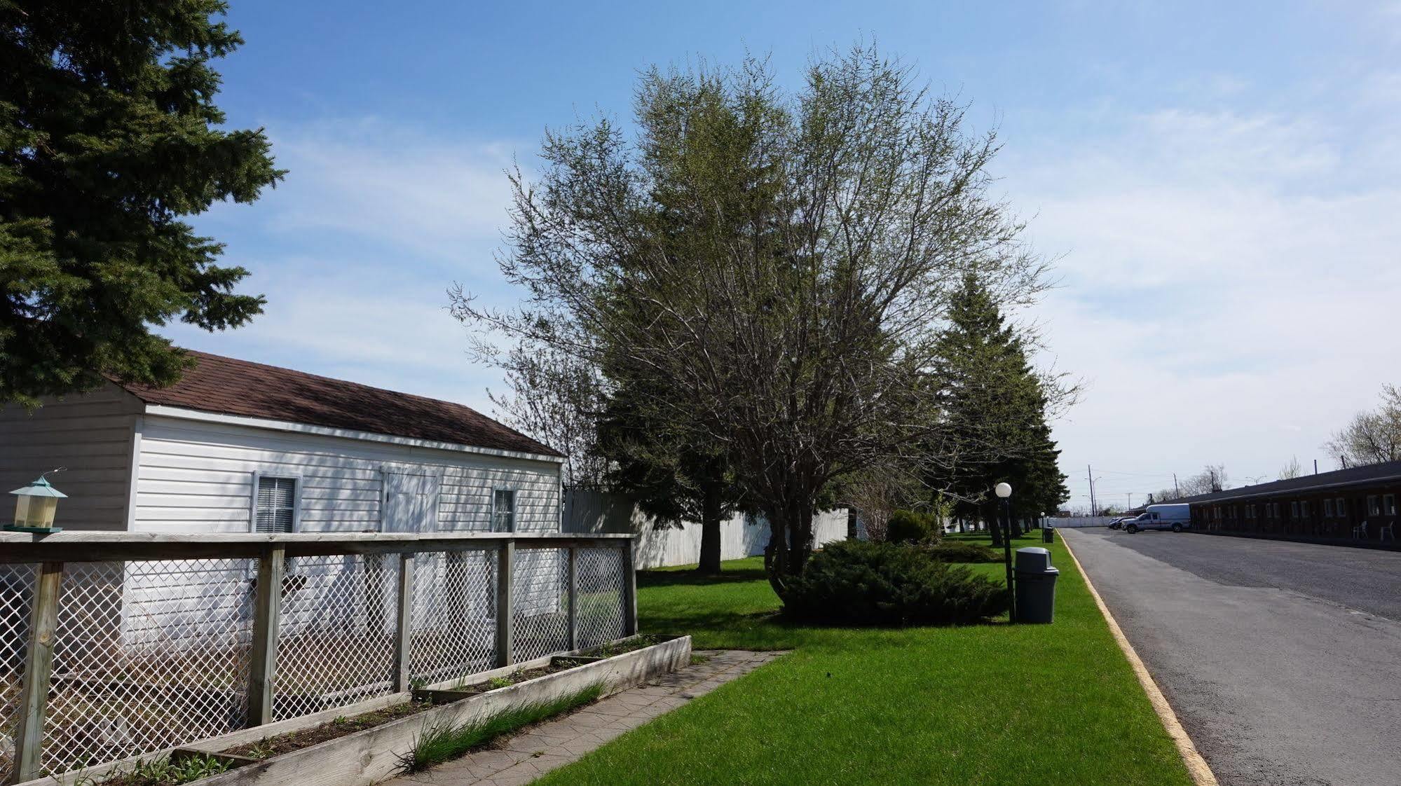 Motel R-100 Longueuil Zewnętrze zdjęcie